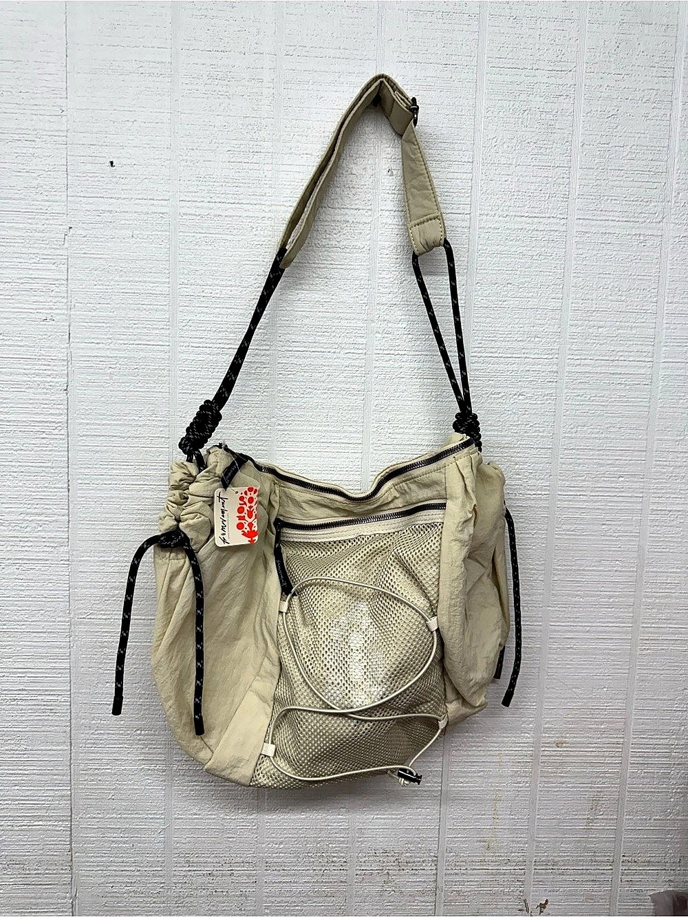 Happy Landing Sling Shoulder Bag in Cream NWT